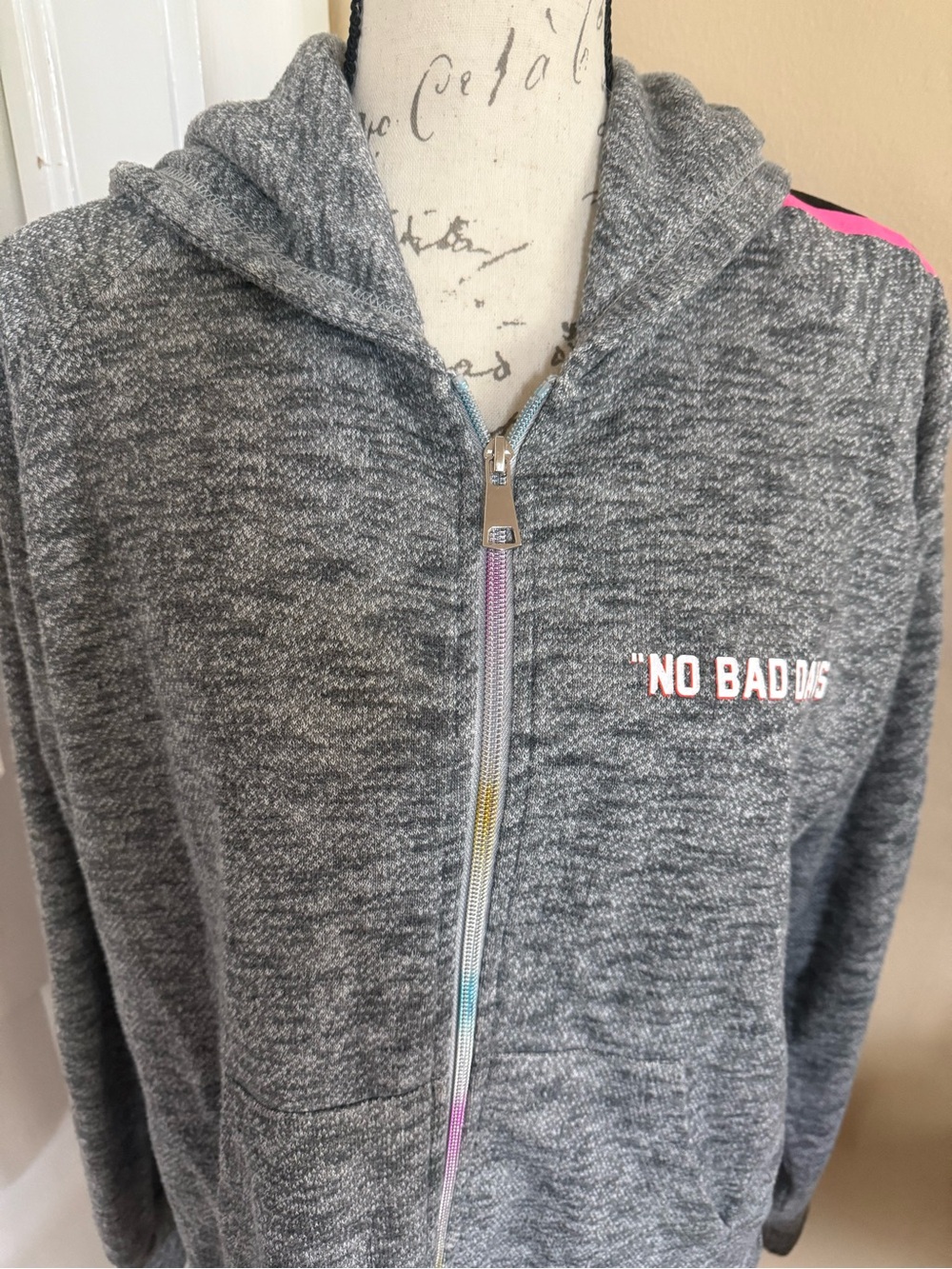Le Superbe Women's 'No Bad Days' Gray Zip Hoodie with Pink & Yellow Stripes - Picture 4 of 11